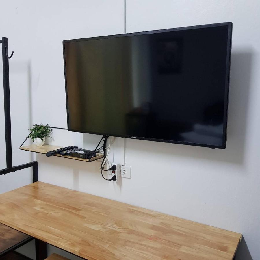 Oblique Apartment - ออฟบลิค อพาร์ทเมนท์ Nonthaburi Dış mekan fotoğraf