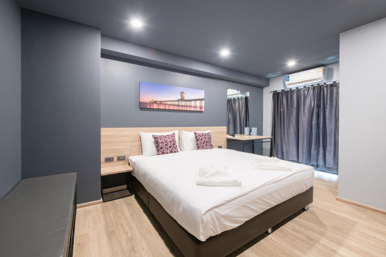 Oblique Apartment - ออฟบลิค อพาร์ทเมนท์ Nonthaburi Dış mekan fotoğraf