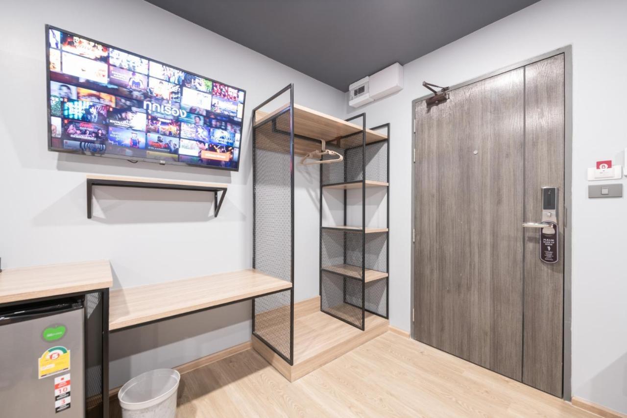 Oblique Apartment - ออฟบลิค อพาร์ทเมนท์ Nonthaburi Dış mekan fotoğraf